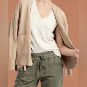 Cabi 3816 Mini Stripe V-Neck Sleeveless Tank Top Lightweight White Gray